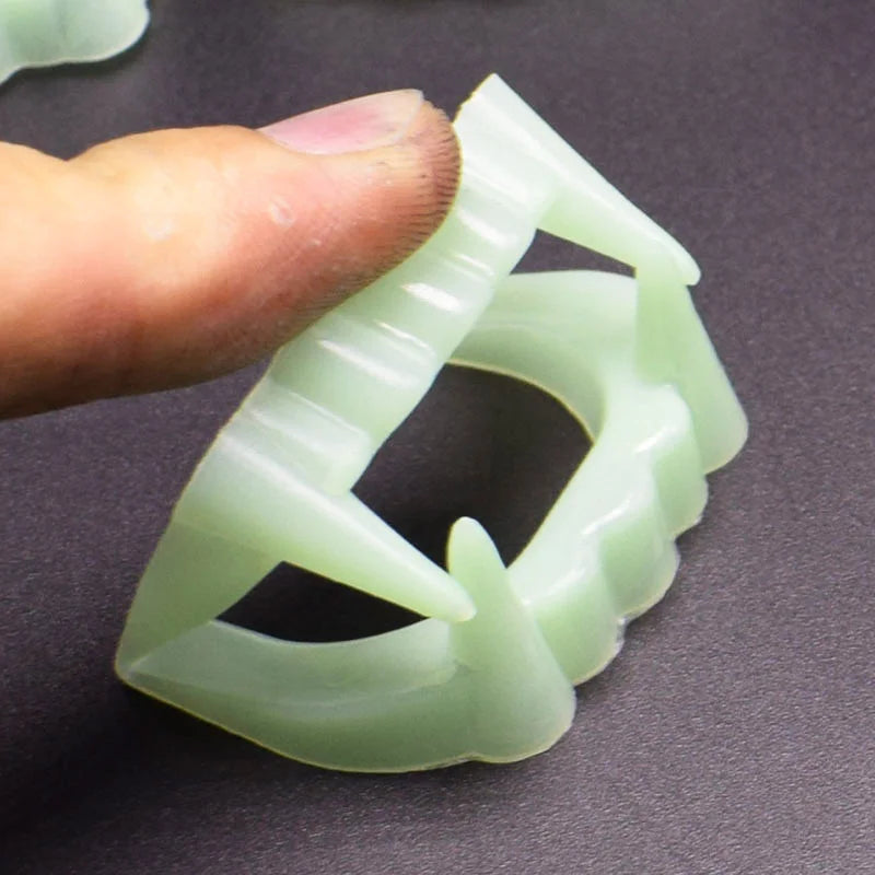 Glow-In-Dark Vampire Fake Teeth